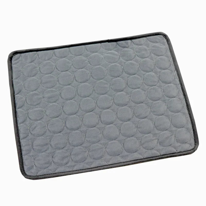 Beat the heat this summer with our Extra Large Dog Cooling Mat! Perfect for pets of all sizes, keep your furry friends cool and comfy with this durable ice pad blanket. 🐾☀️ #PetCooling #SummerEssentials #DogLovers