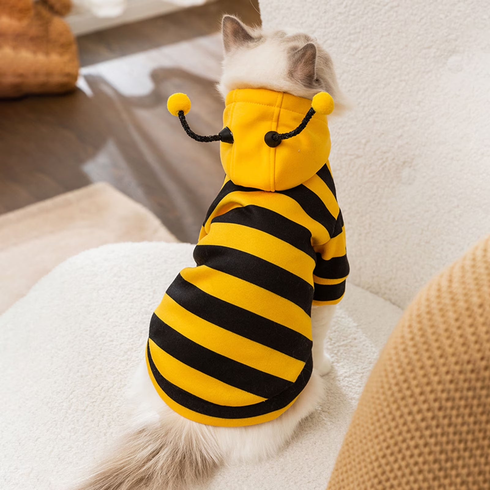 Pet Bee Costume Hood Dog Halloween Clothes Winter Warm Pet Hoodies Cat Holiday Cosplay Outfit for Small Medium Dogs Cats (Yellow,L)